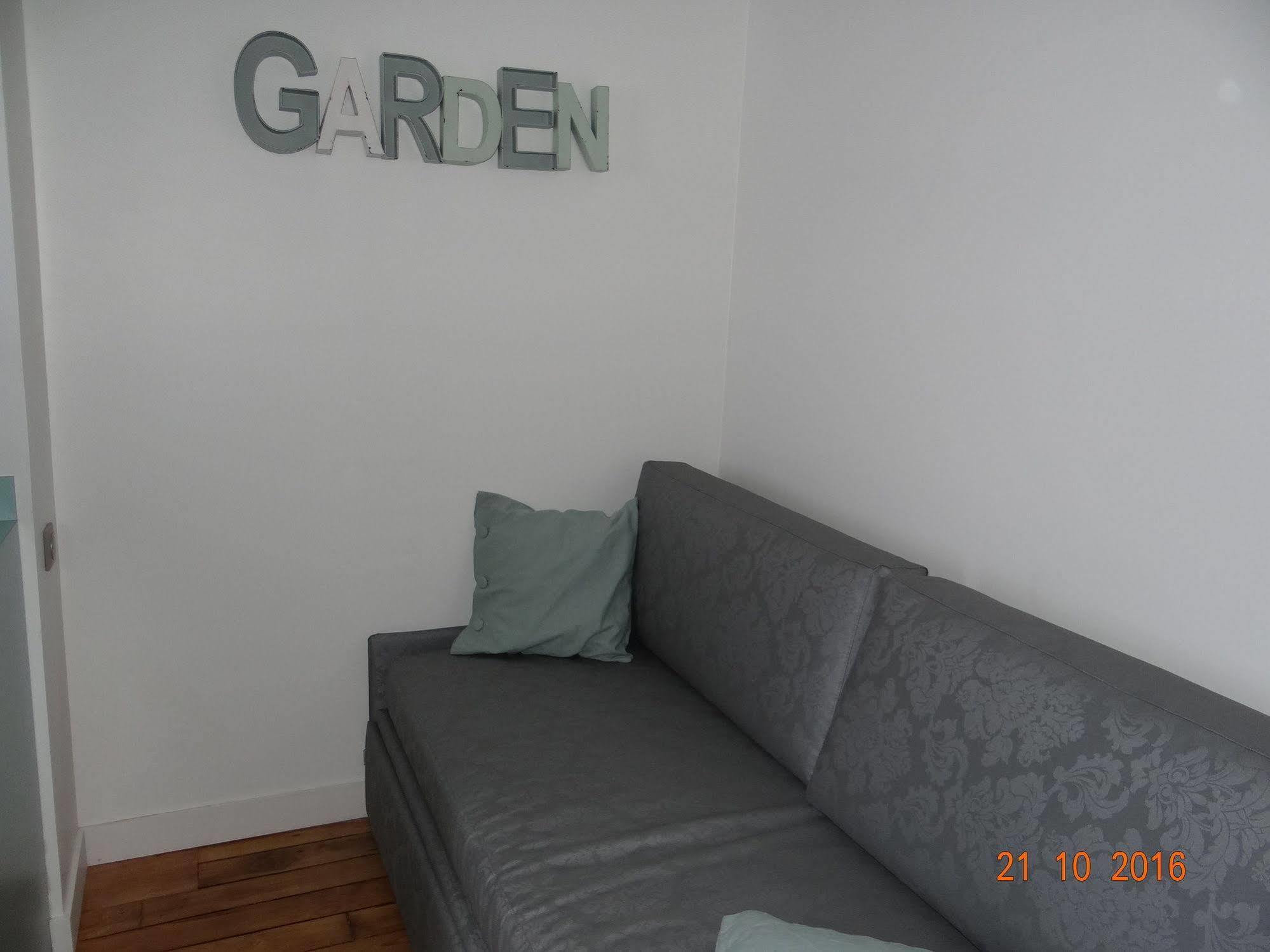 Garden Apparts Rennes Centre Gare Экстерьер фото